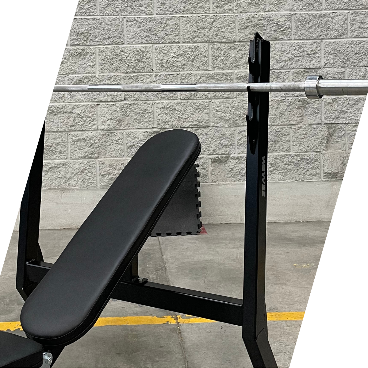 PRESS DE BANCA INCLINADA G0